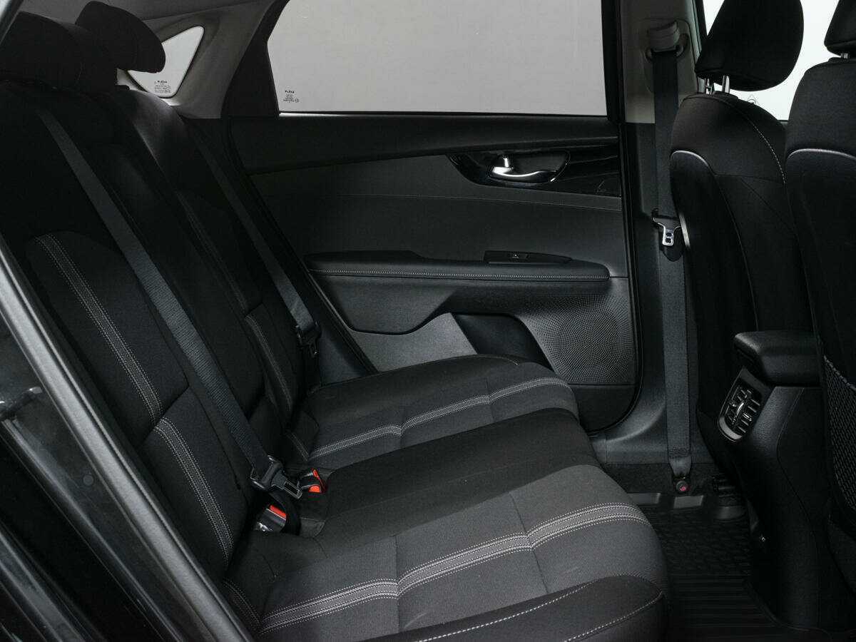 Kia Cerato, 2022 Фото №12