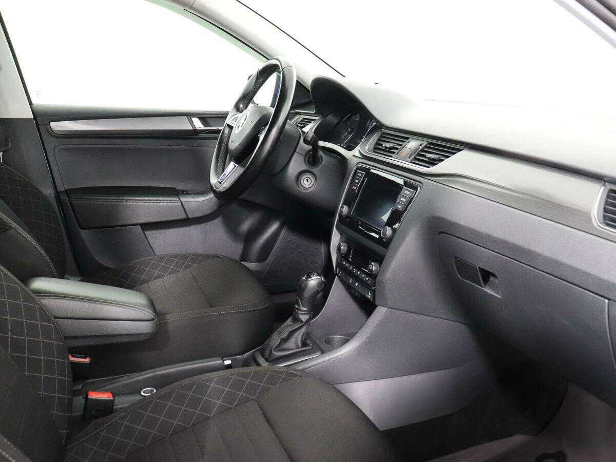 Skoda Rapid, 2017 Фото №7