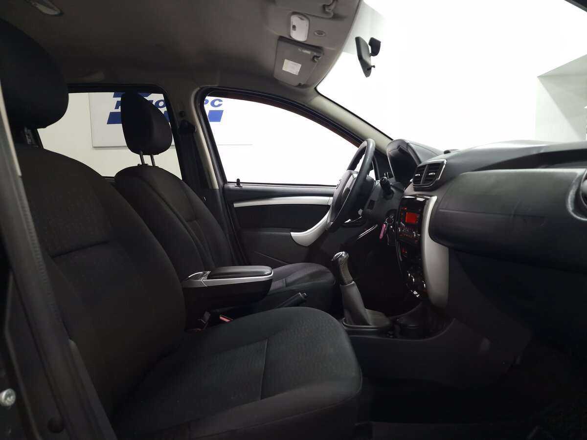 Nissan Terrano, 2016 Фото №11