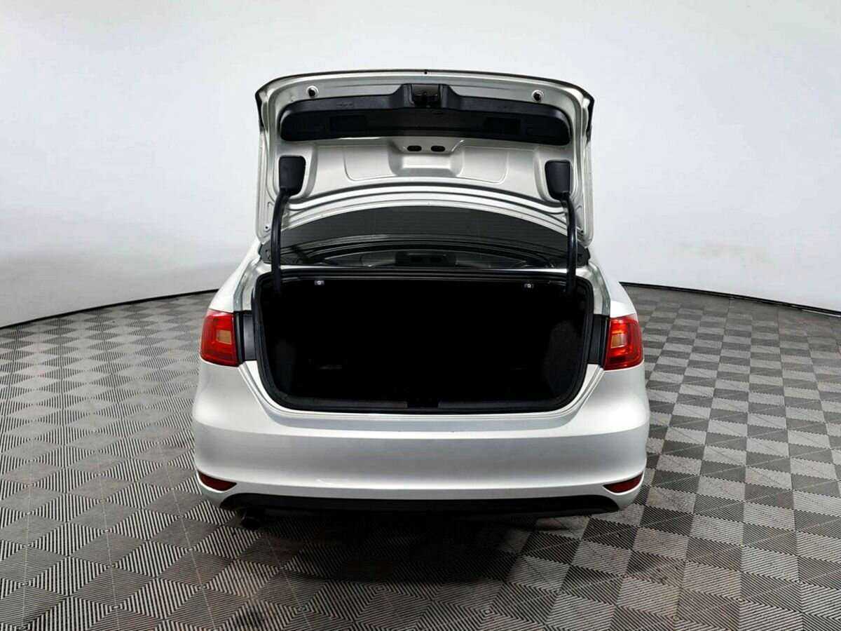 Volkswagen Jetta, 2014 Фото №10