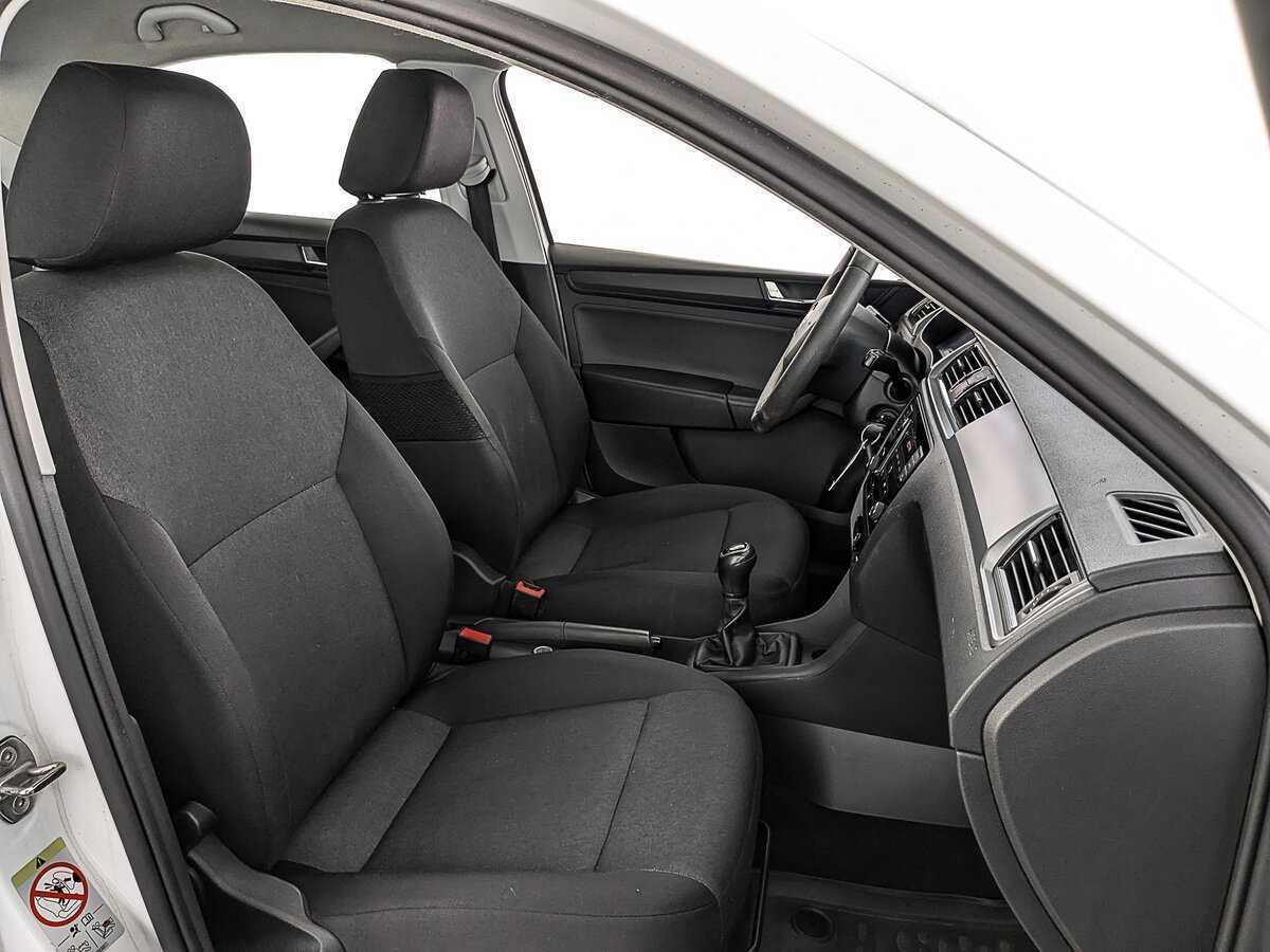 Skoda Rapid, 2019 Фото №23