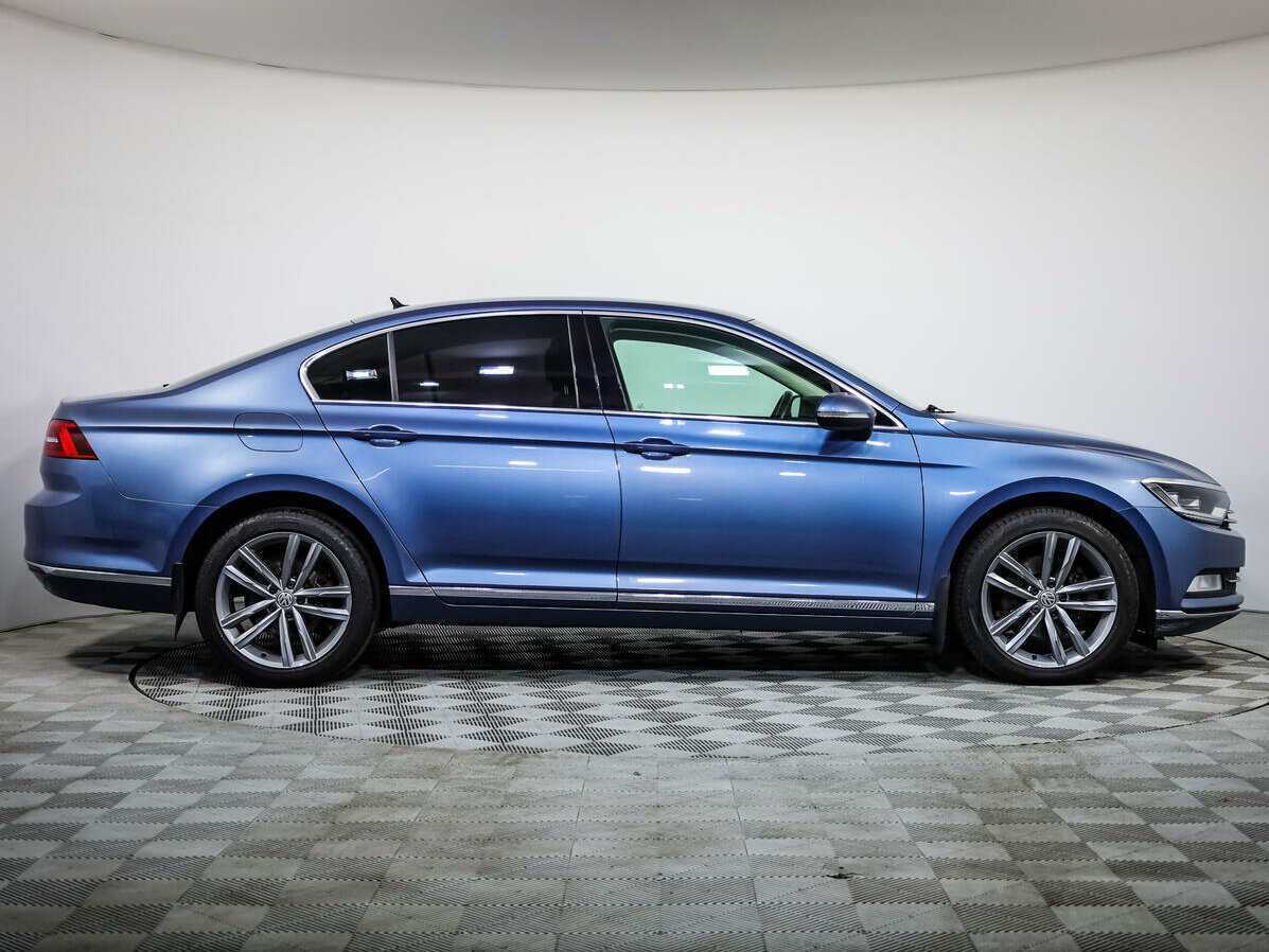 Volkswagen Passat DSG7, 2017 Фото №3