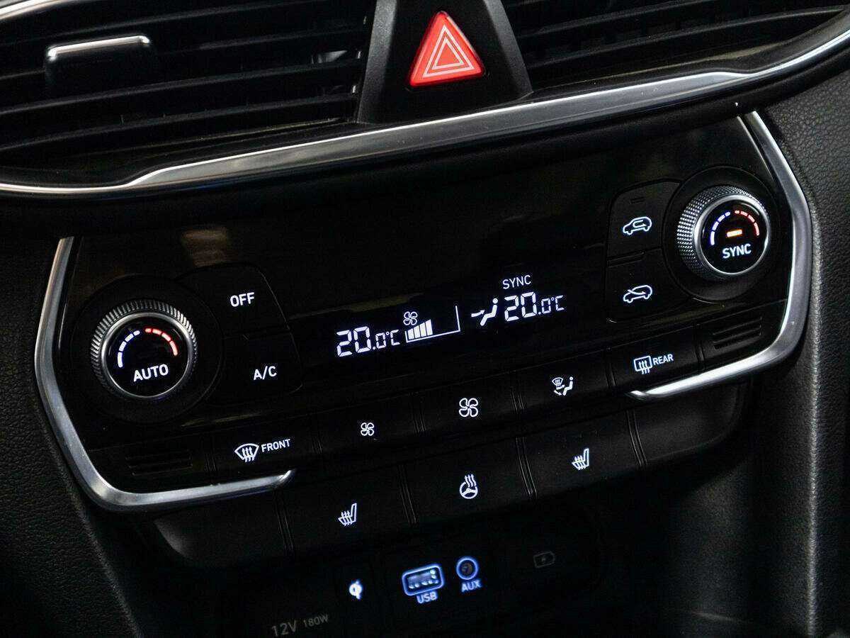 Hyundai Santa Fe, 2019 Фото №16
