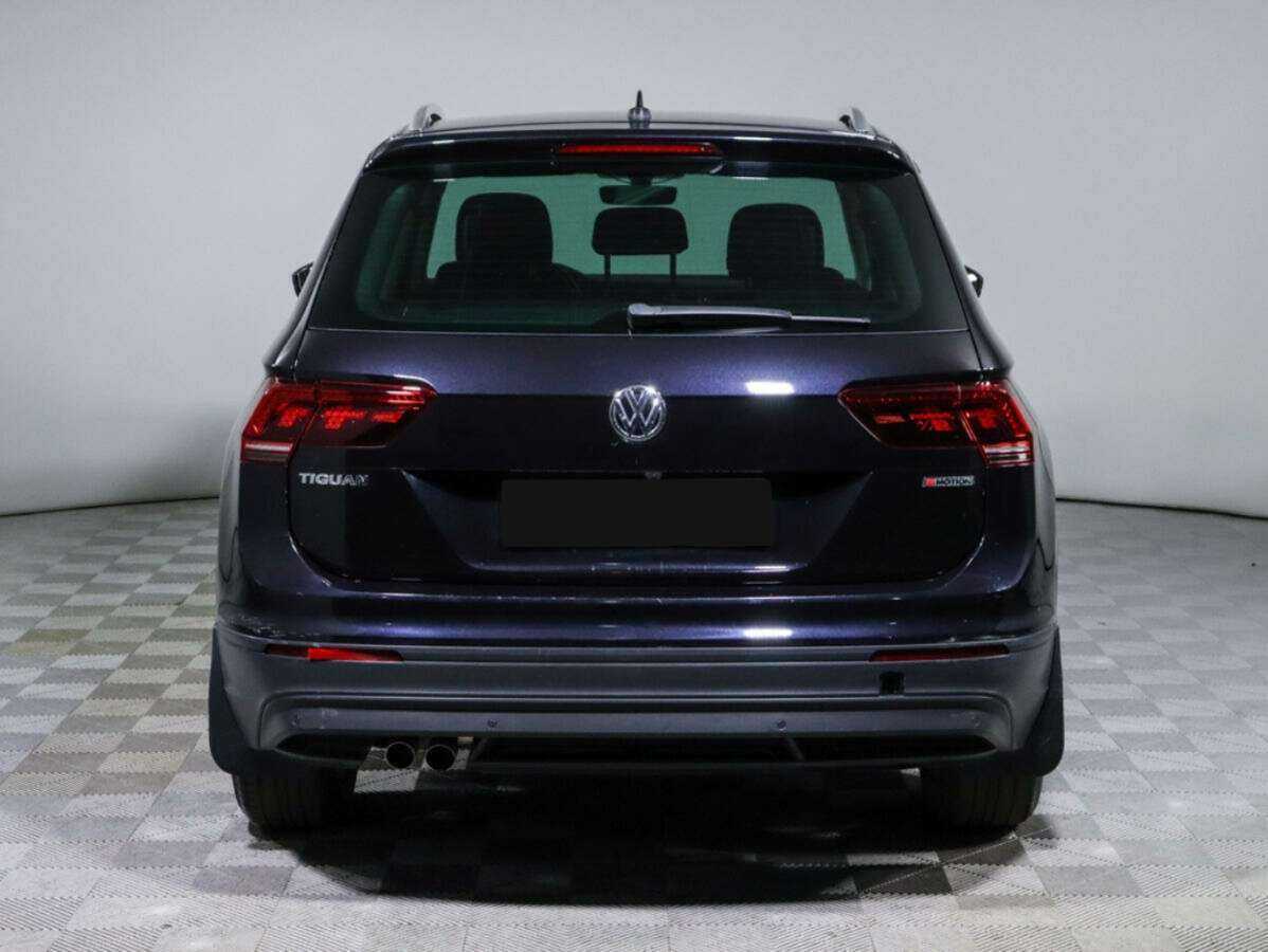 Volkswagen Tiguan, 2018 Фото №5