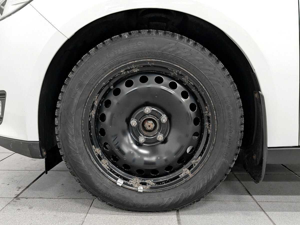 Ford Focus, 2018 Фото №18