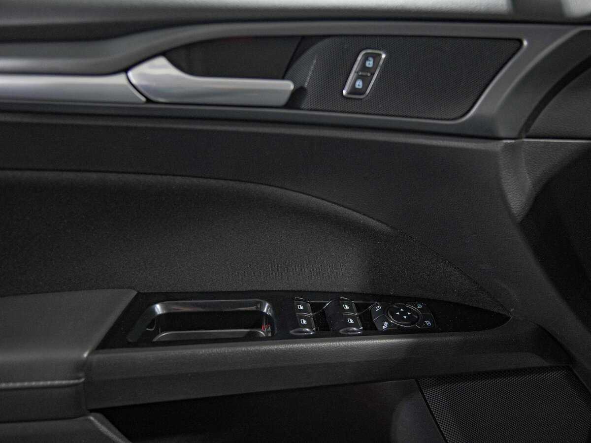 Ford Mondeo, 2016 Фото №12