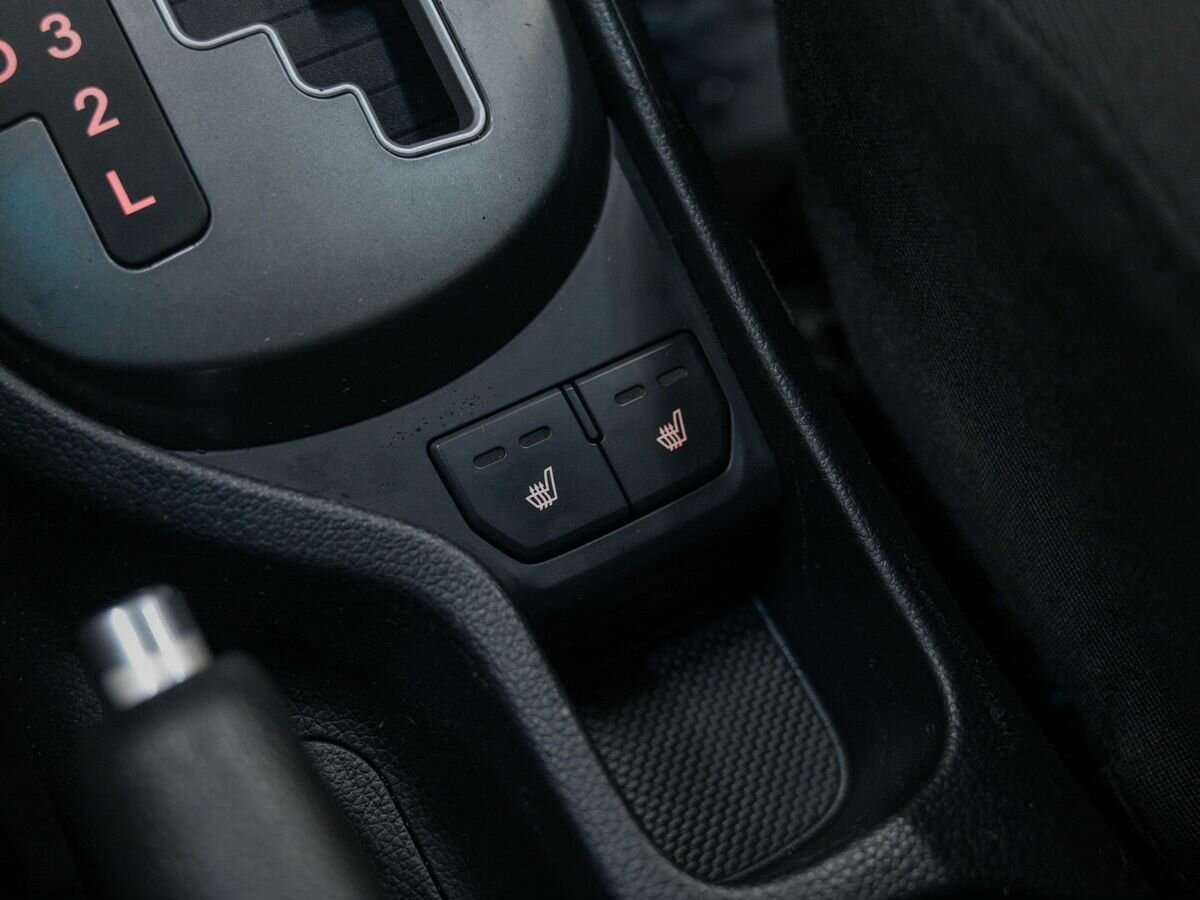 Kia Rio, 2017 Фото №21