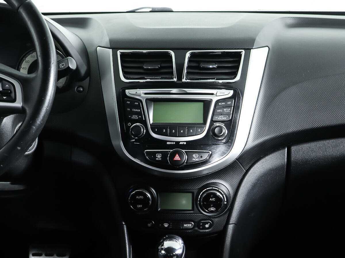 Hyundai Solaris, 2012 Фото №11
