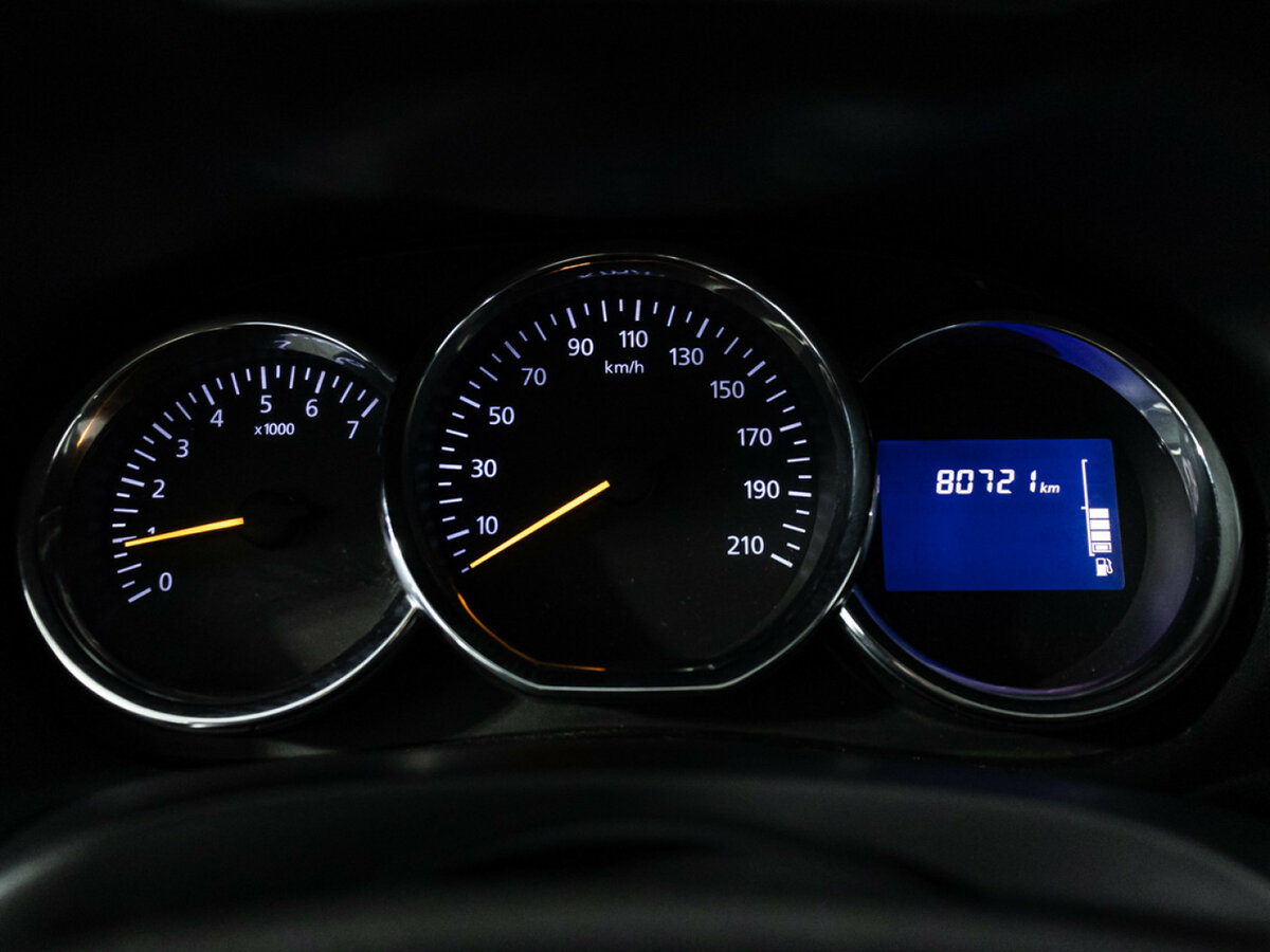 Renault Duster I Рестайлинг, 2017 Фото №12