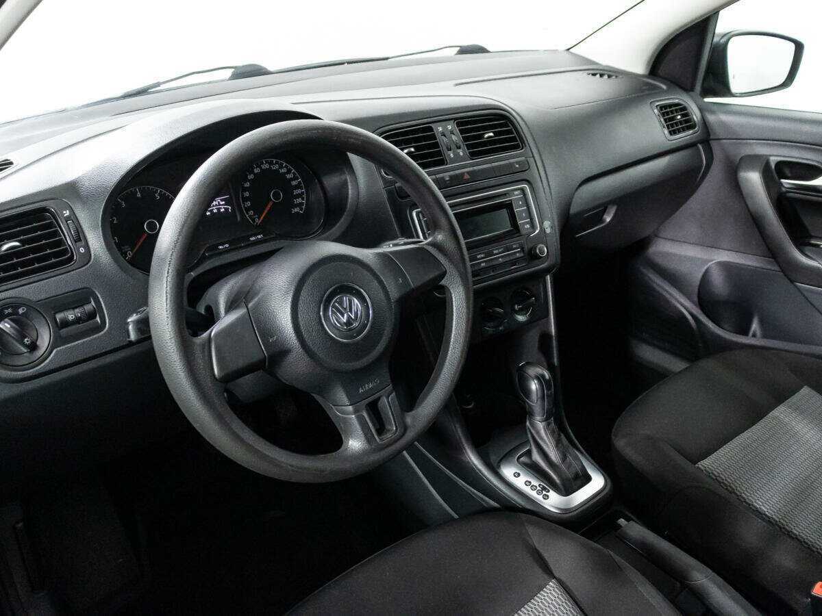Volkswagen Polo, 2014 Фото №11