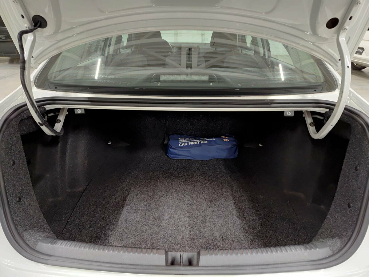 Volkswagen Jetta VI Рестайлинг, 2016 Фото №10