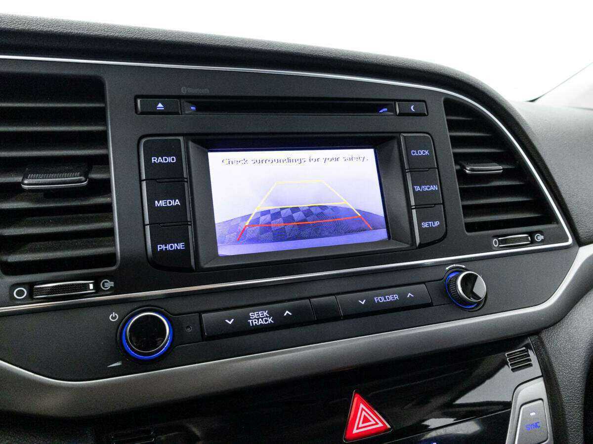 Hyundai Elantra, 2018 Фото №14