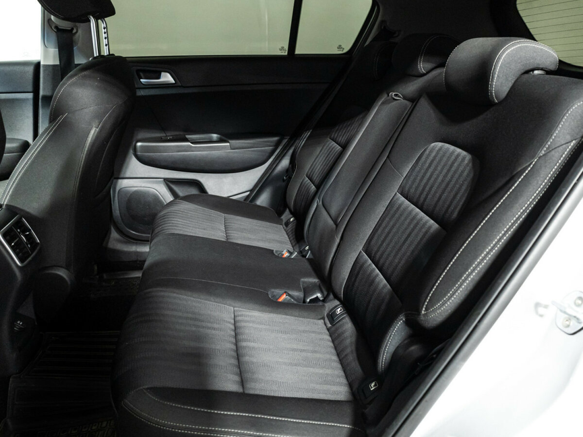 Kia Sportage IV Рестайлинг, 2018 Фото №10