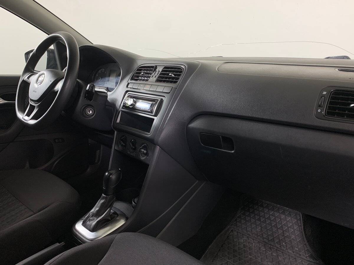 Volkswagen Polo, 2017 Фото №13