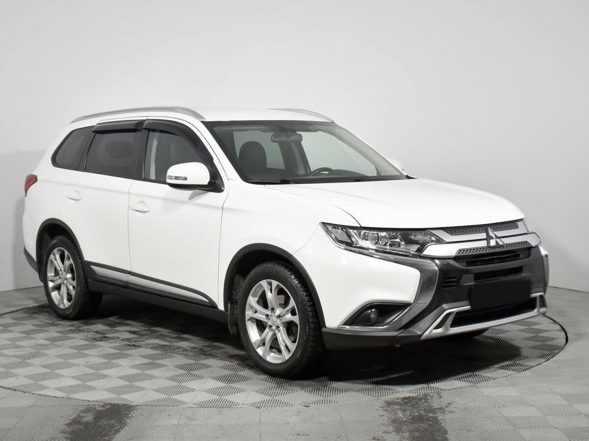 Mitsubishi Outlander III Рестайлинг 3, 2020 Фото №3