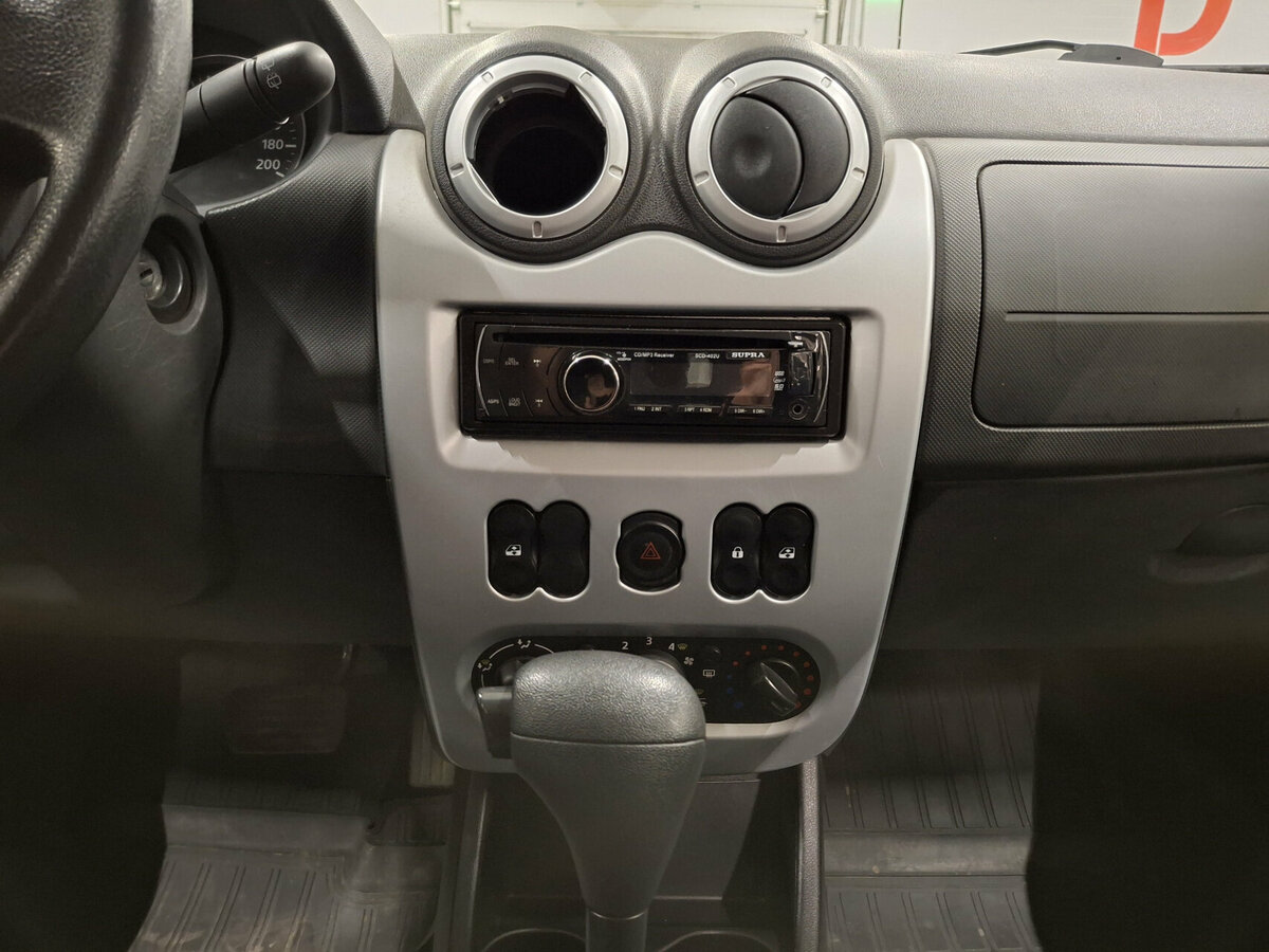 Renault Sandero Stepway I, 2013 Фото №15