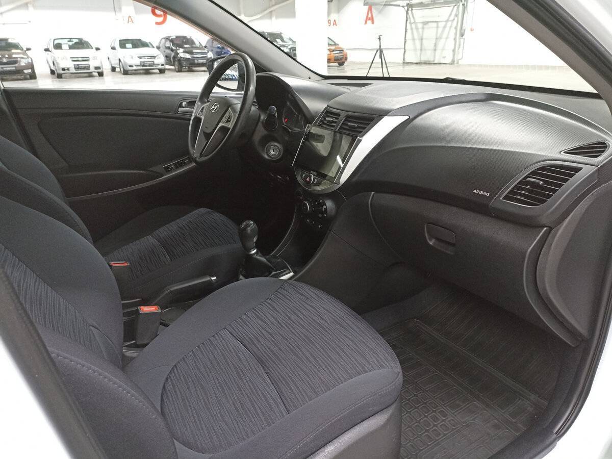 Hyundai Solaris, 2015 Фото №11