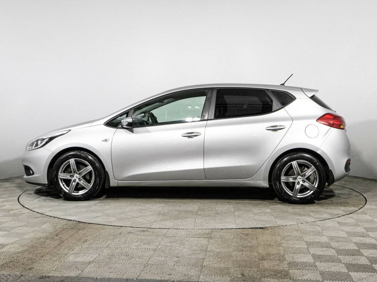 Kia Ceed, 2012 Фото №8
