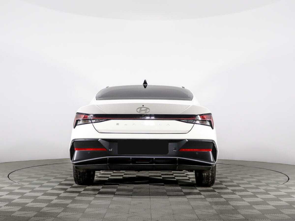 Hyundai Elantra, 2024 Фото №6