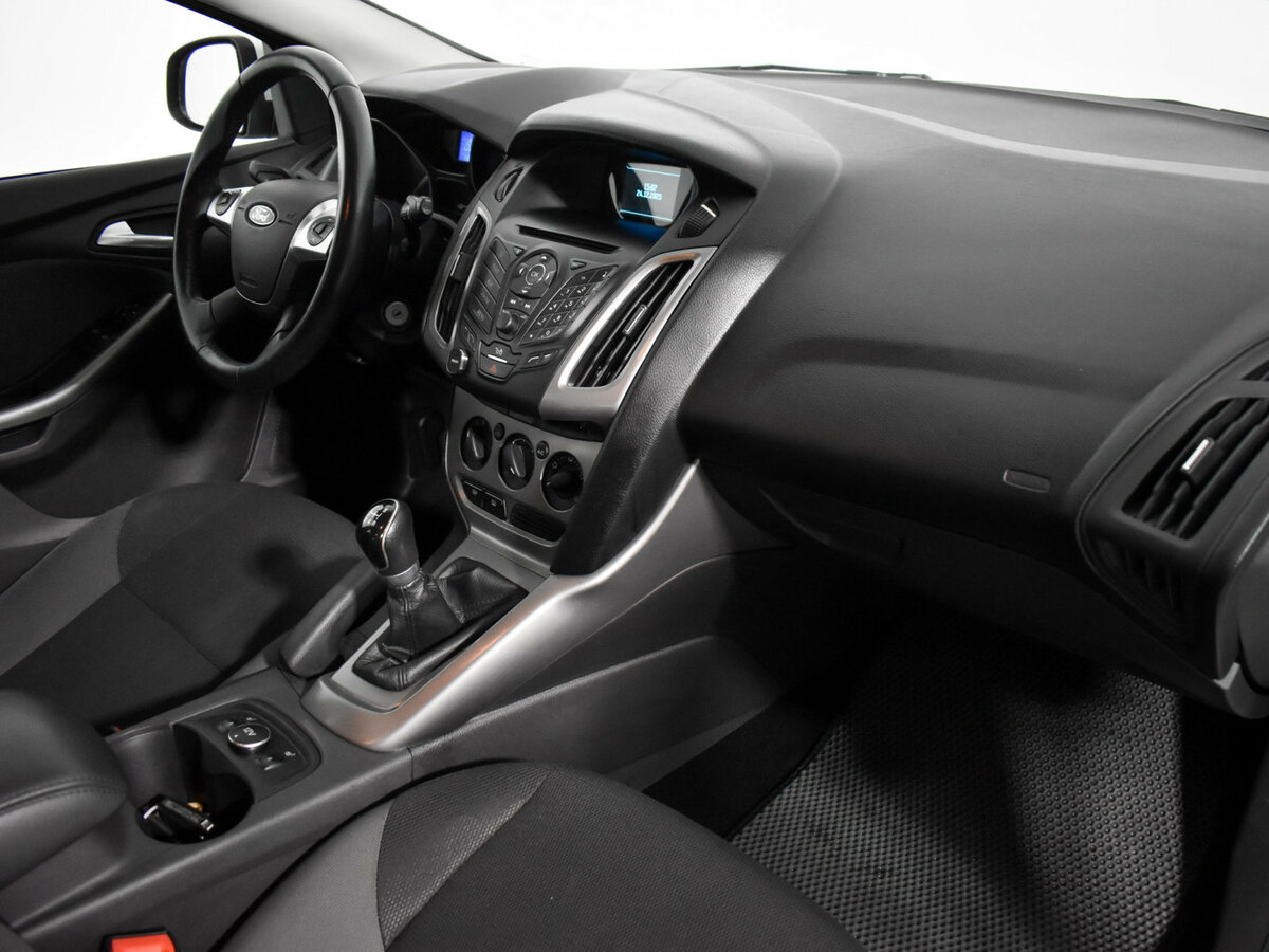 Ford Focus III, 2014 Фото №11