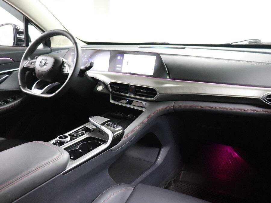 Changan UNI-T, 2023 Фото №6