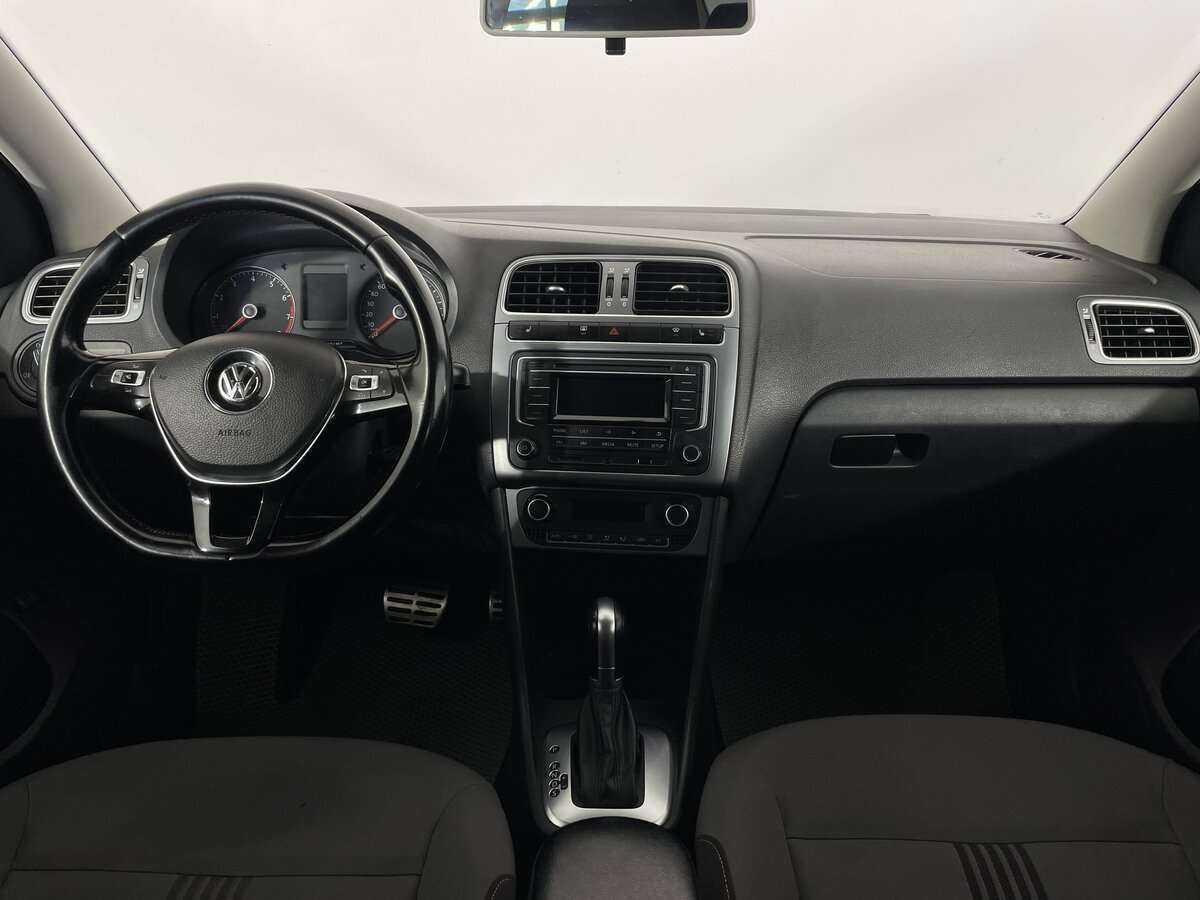 Volkswagen Polo, 2016 Фото №8