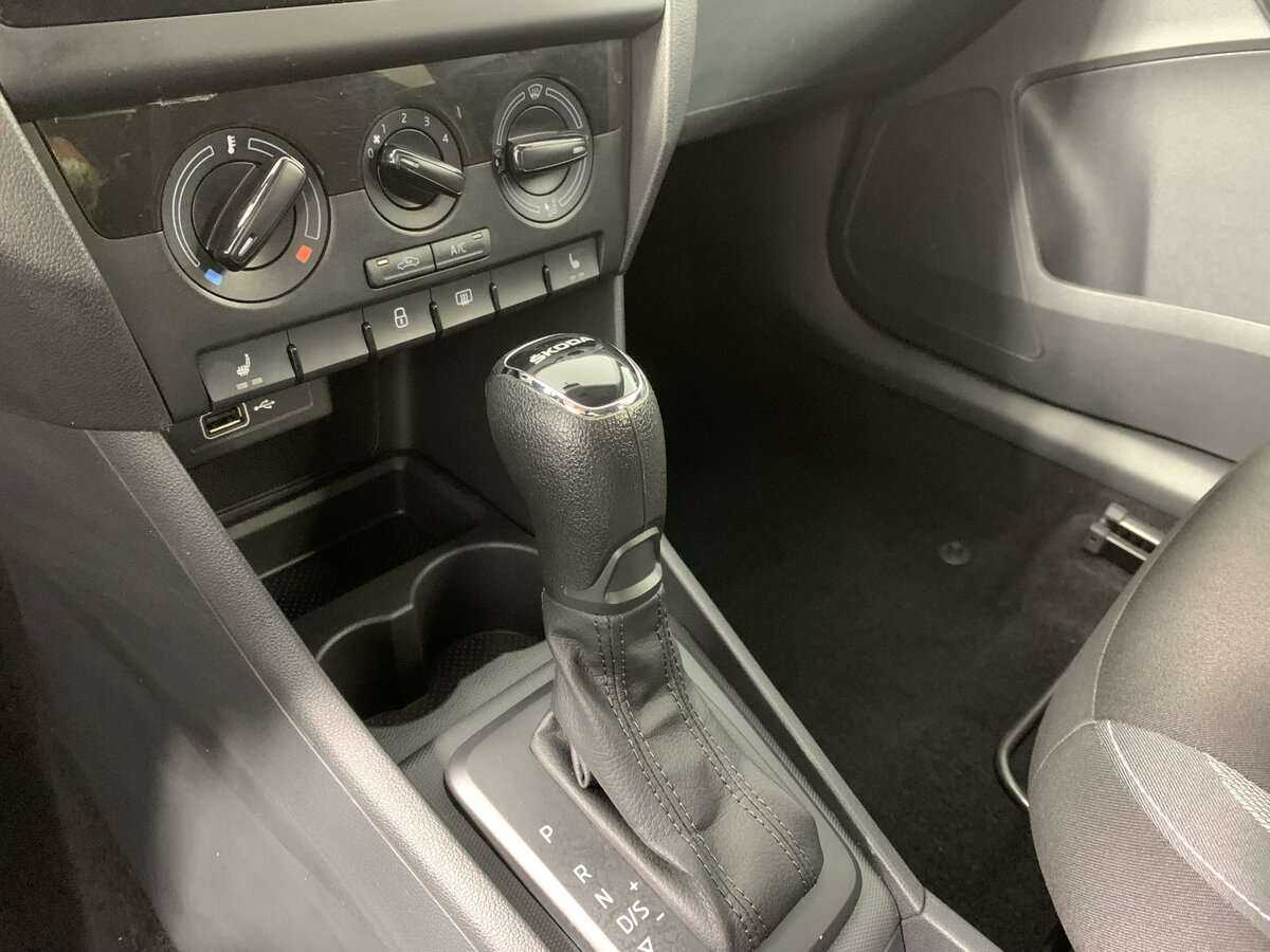 Skoda Rapid, 2019 Фото №15