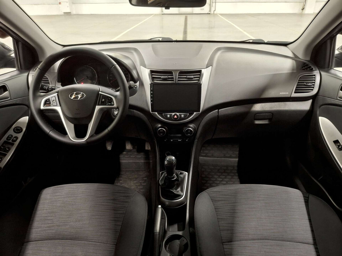 Hyundai Solaris I Рестайлинг, 2016 Фото №14