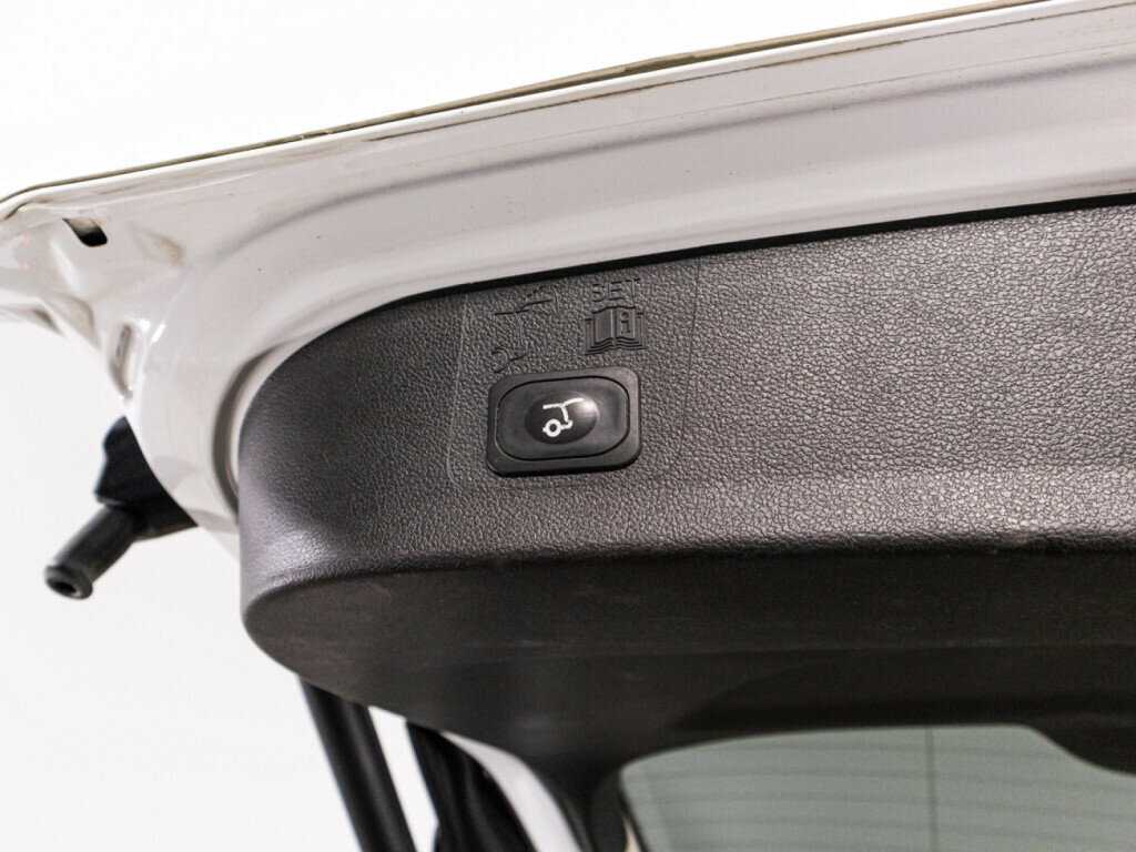 Ford Kuga, 2017 Фото №15