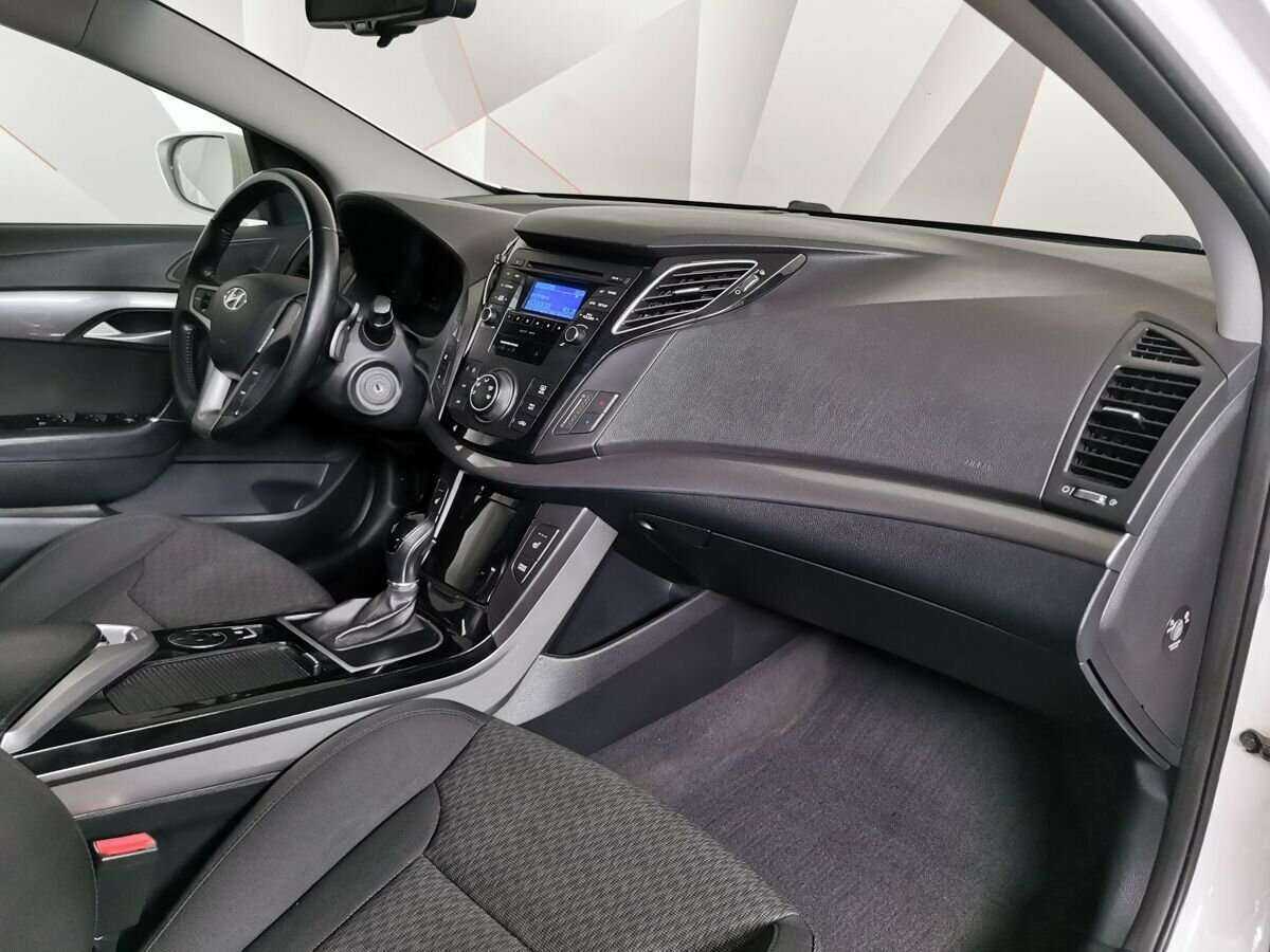 Hyundai i40, 2015 Фото №9