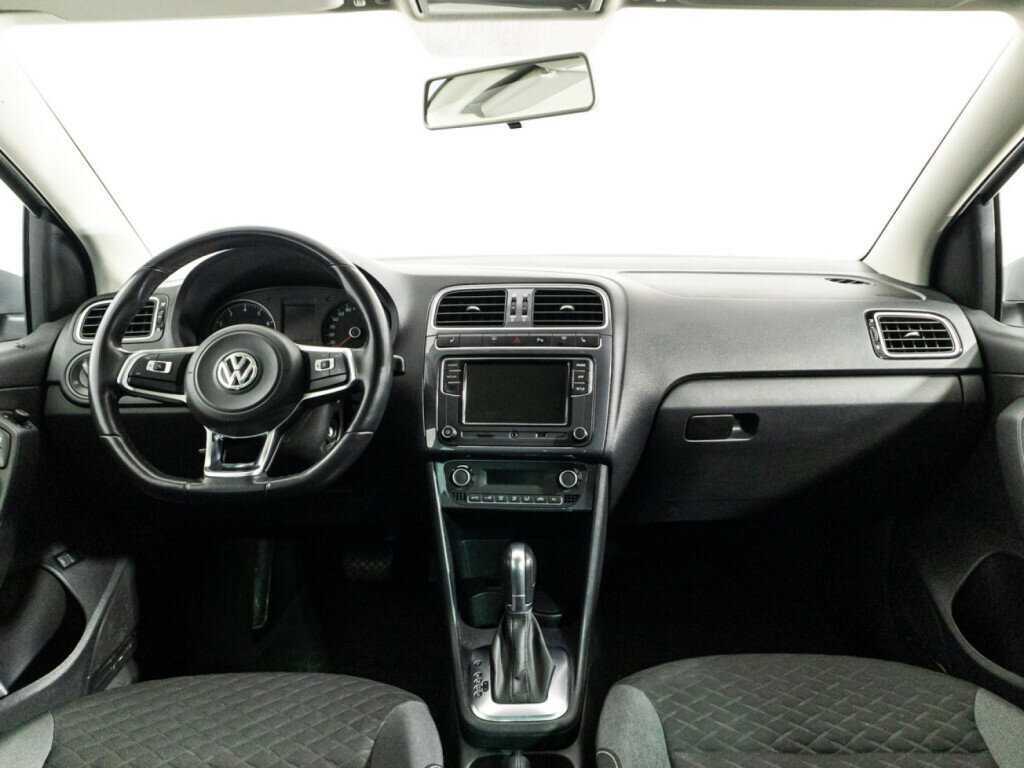 Volkswagen Polo, 2018 Фото №13