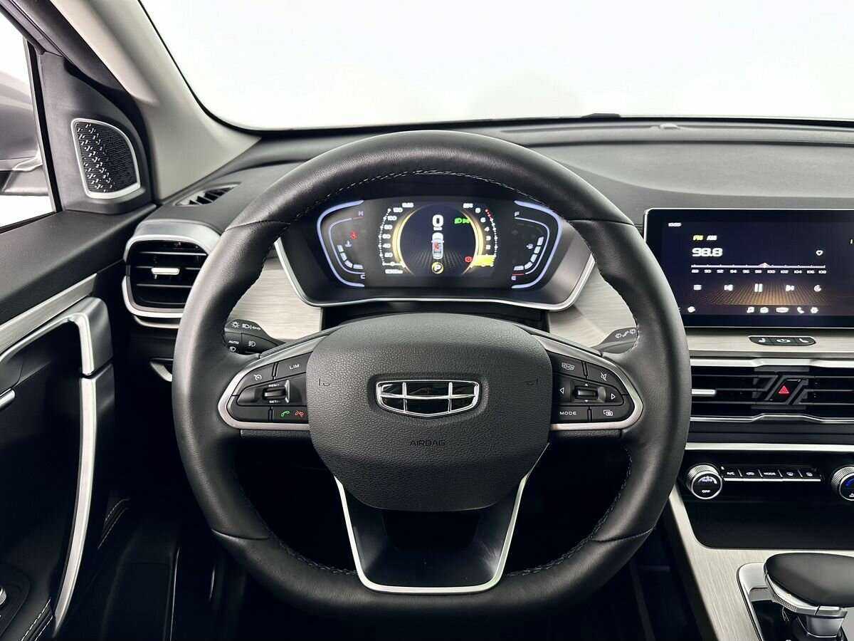 Geely Coolray, 2023 Фото №10