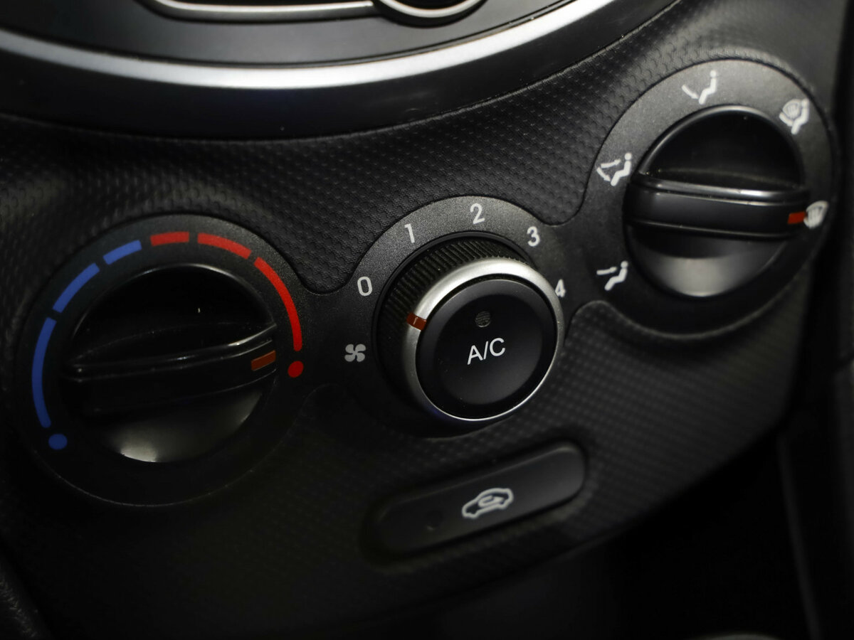 Hyundai Solaris I Рестайлинг, 2016 Фото №14