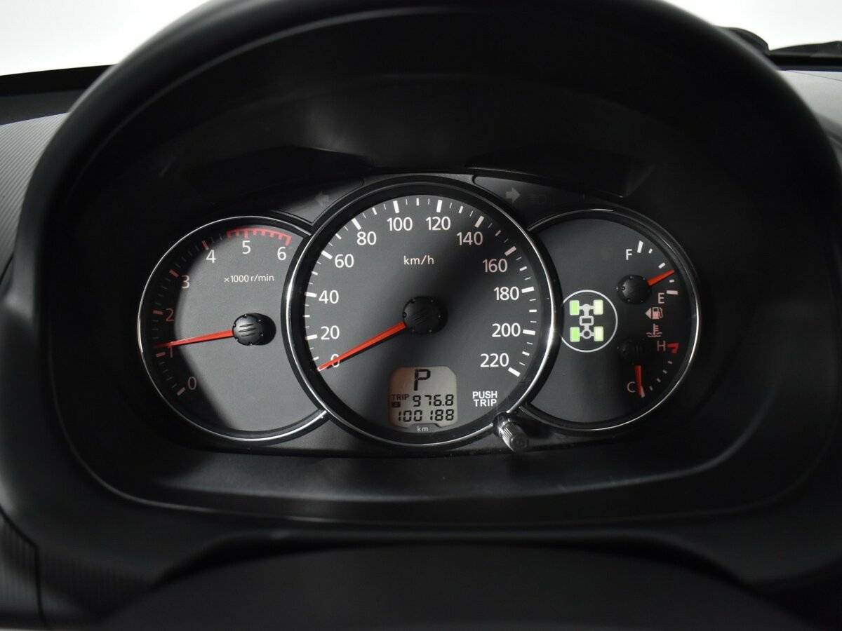 Mitsubishi Pajero Sport, 2015 Фото №14