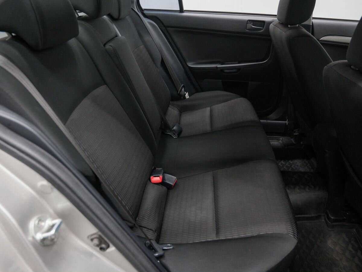 Mitsubishi Lancer, 2012 Фото №7