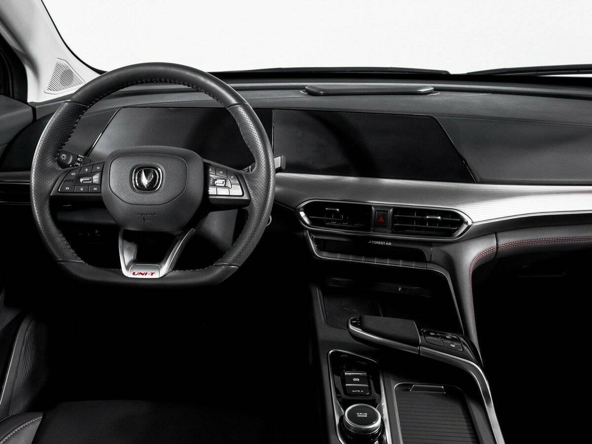 Changan UNI-T, 2023 Фото №12