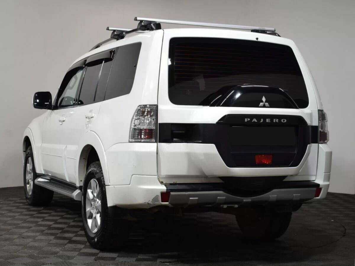 Mitsubishi Pajero, 2015 Фото №4