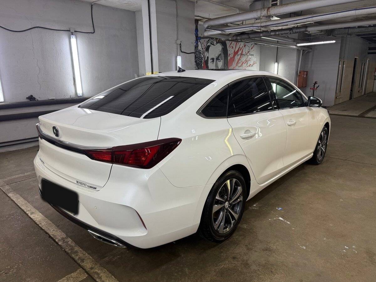 Changan Eado Plus, 2023 Фото №9