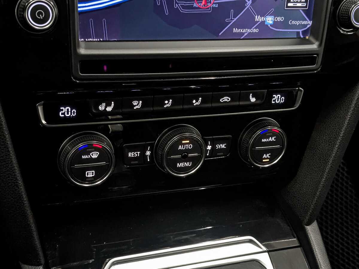 Volkswagen Passat, 2015 Фото №21