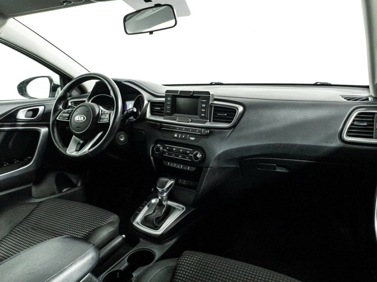 Kia Ceed, 2019 Фото №9