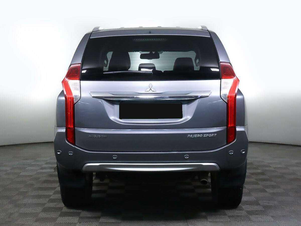 Mitsubishi Pajero Sport, 2017 Фото №5