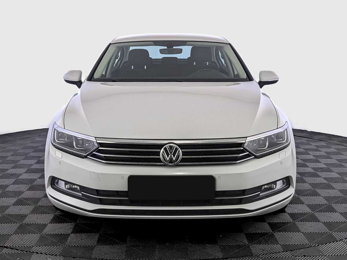 Volkswagen Passat, 2019 Фото №2