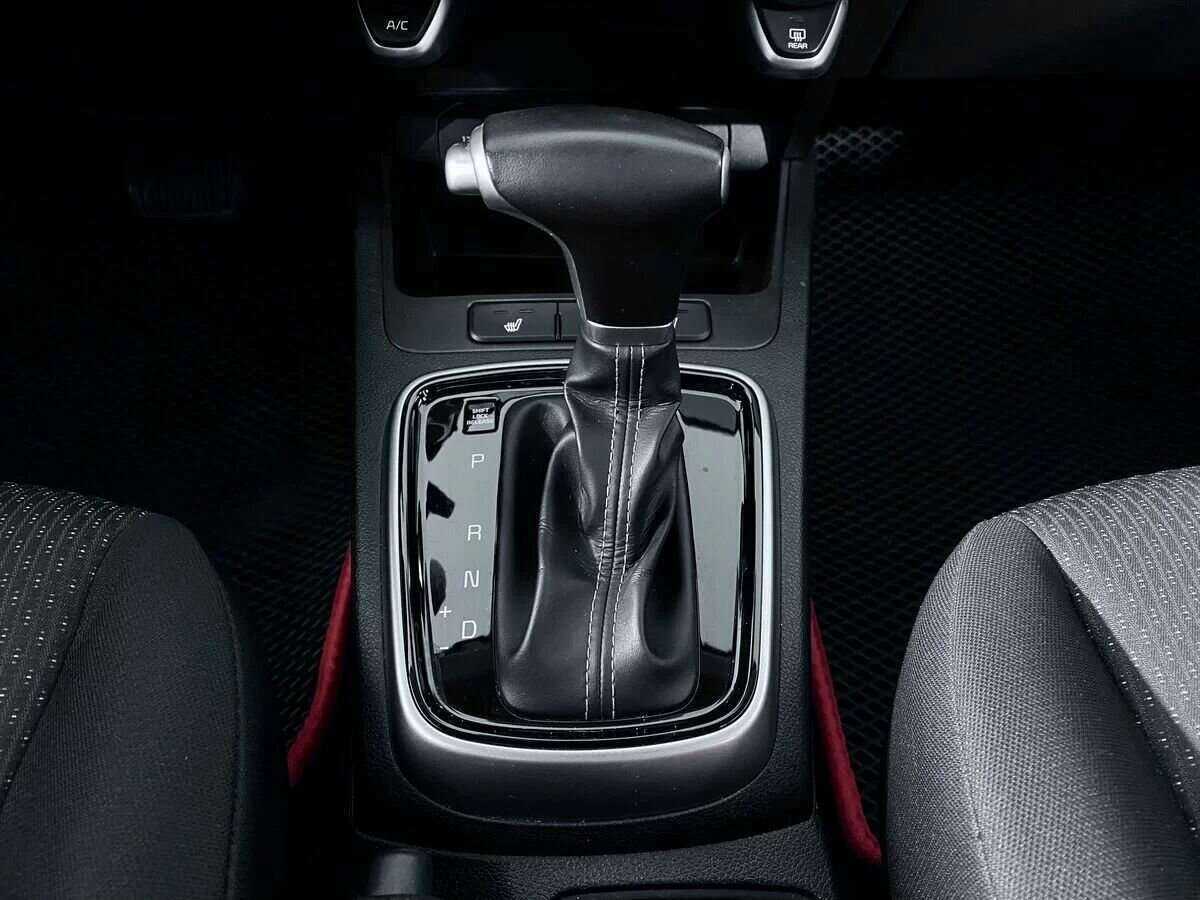 Kia Rio, 2021 Фото №12