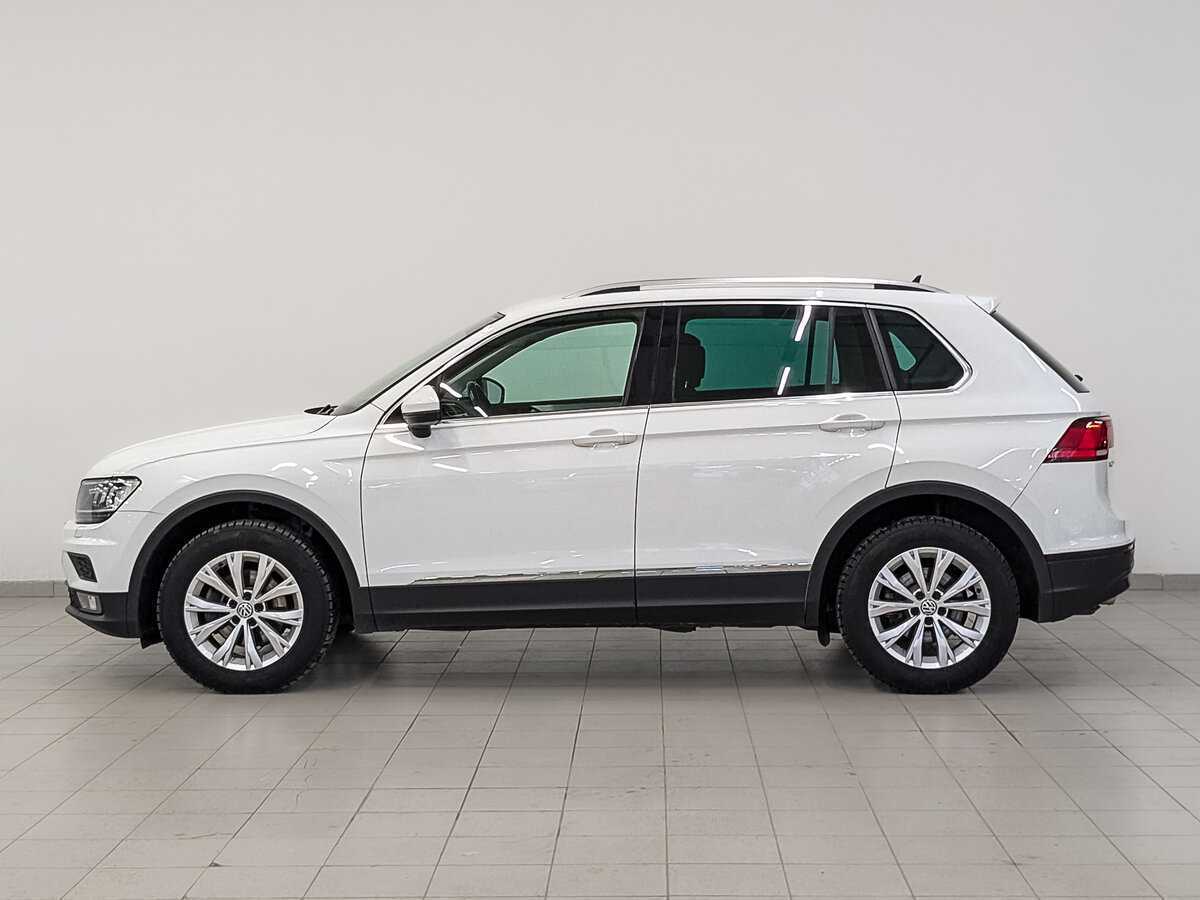 Volkswagen Tiguan, 2018 Фото №8