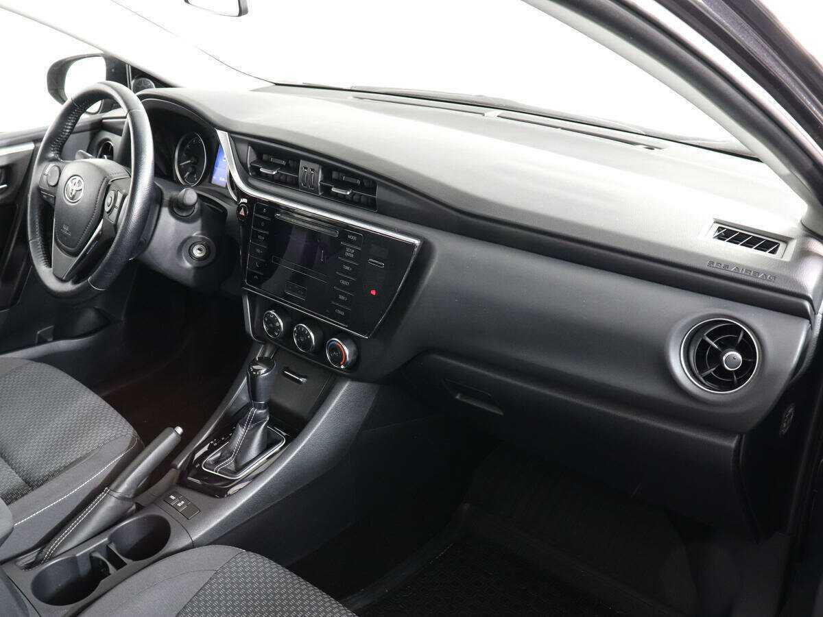 Toyota Corolla, 2017 Фото №10