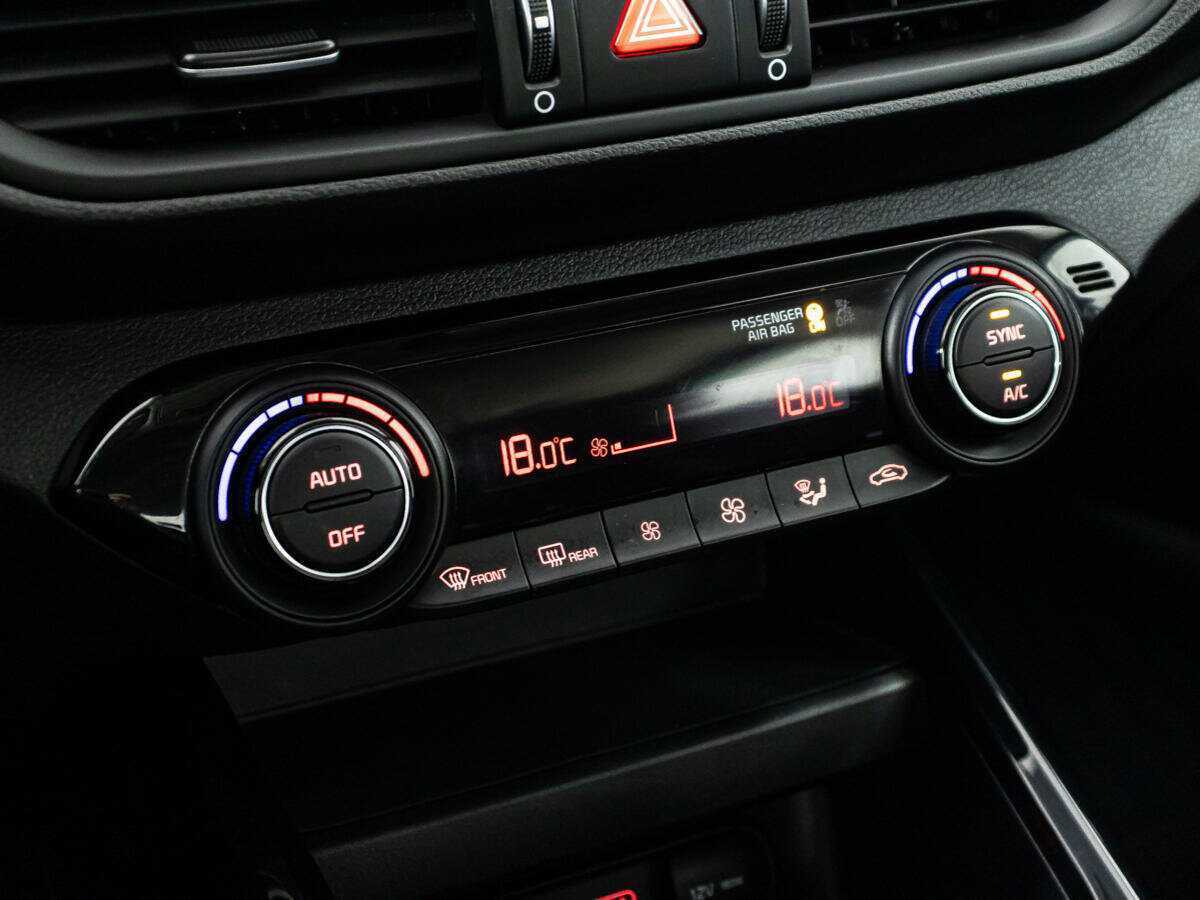 Kia Cerato, 2021 Фото №15