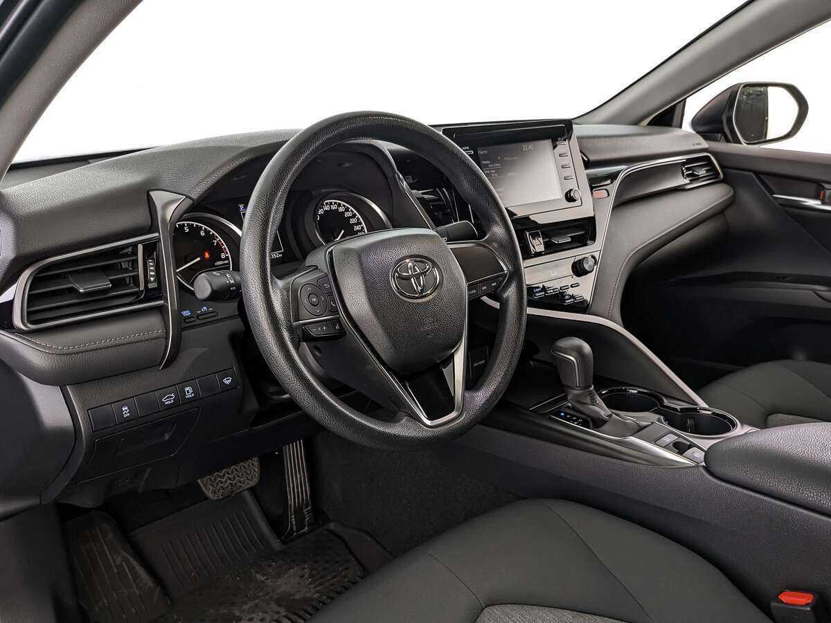 Toyota Camry, 2021 Фото №14