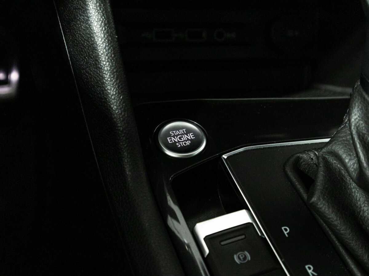 Volkswagen Tiguan, 2018 Фото №20