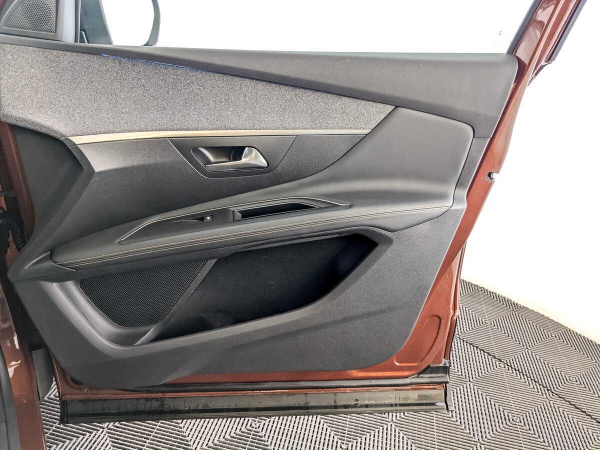 Peugeot 3008, 2019 Фото №24