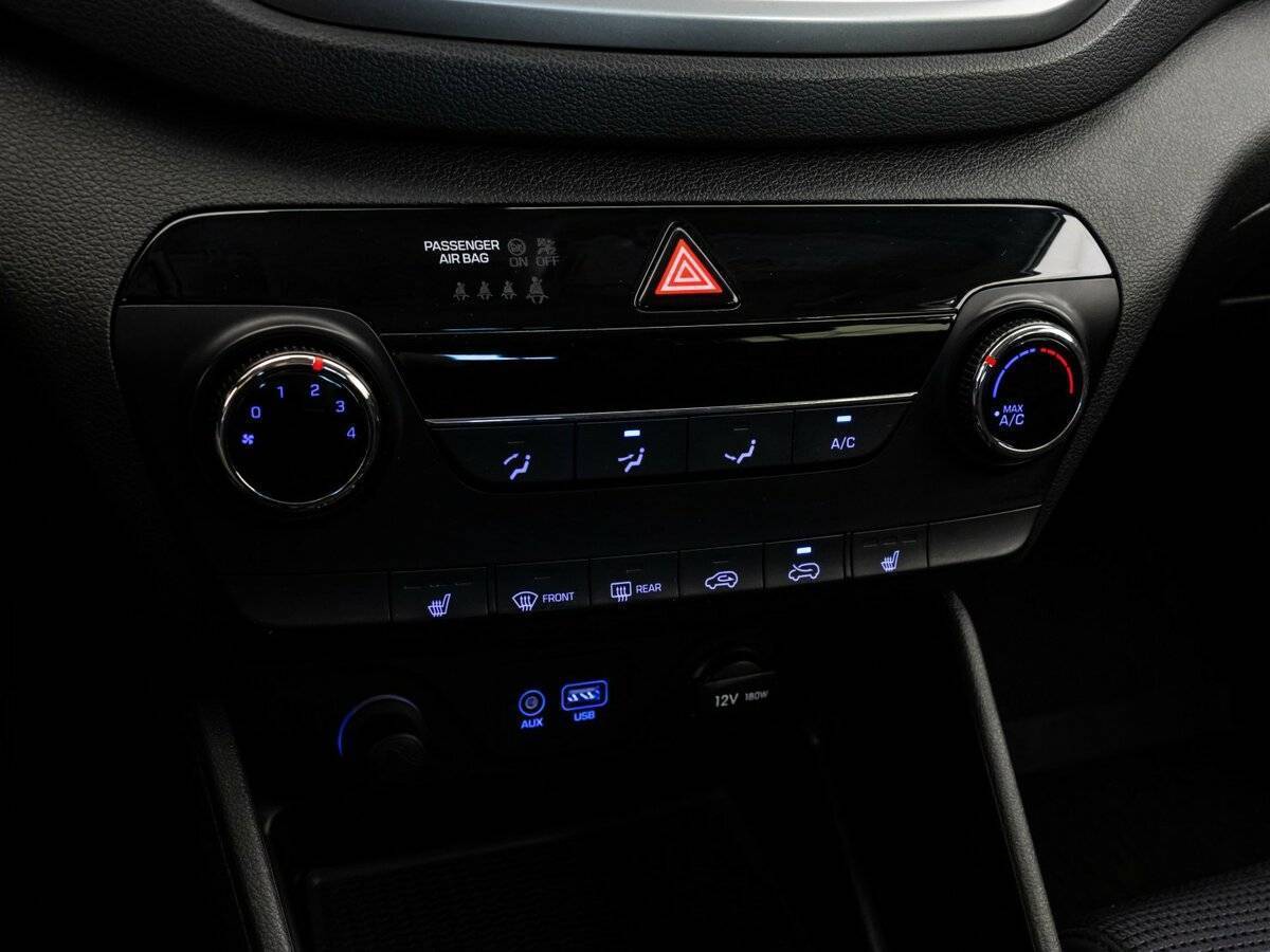 Hyundai Tucson, 2018 Фото №12